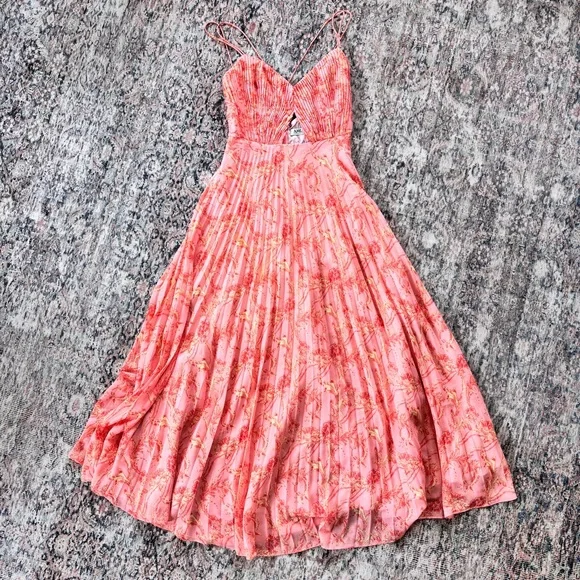 AMUR Lucy Dress - Picture 6 of 15